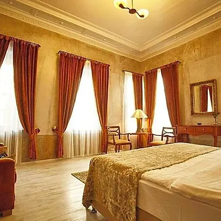 Hotell Tashmahal Butik 5*