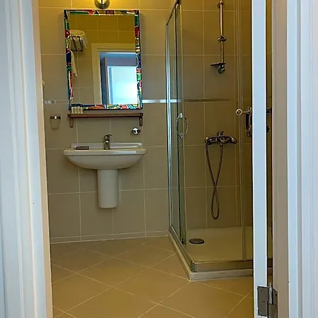 Hotell Tashmahal Butik Ciftlikkoyu
